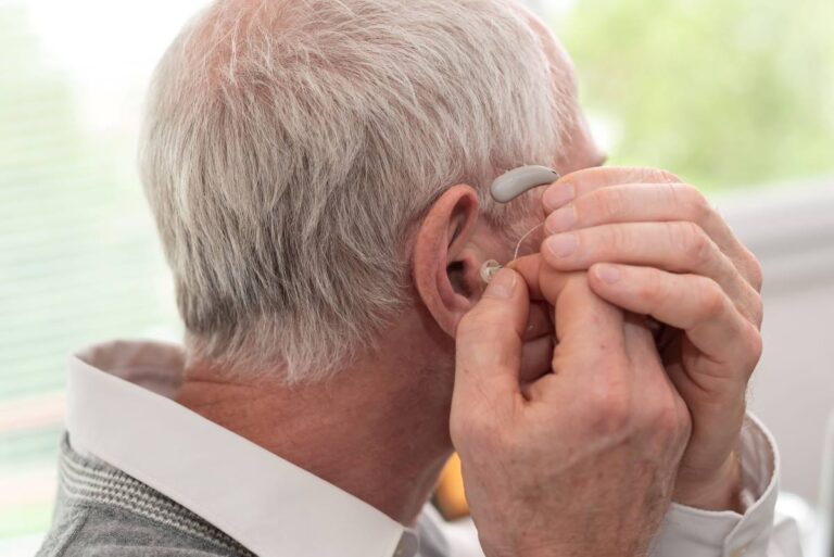 Aids for hearing disabilities in older people