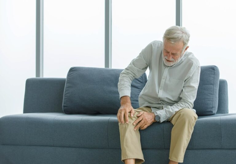 Femur break in older people: consequences