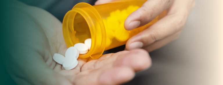 How to deal with refusal to take medication: 6 Tips for caregivers of people with dementia