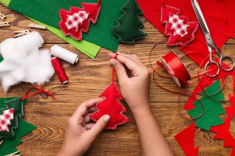 Crafts for older adults: Best ideas for Christmas