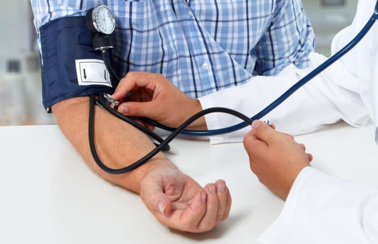 Hypotension: Low blood pressure in older people